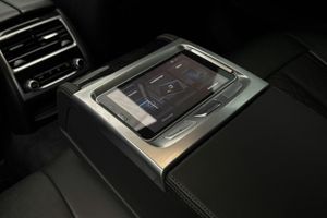 BMW 750 bild 15