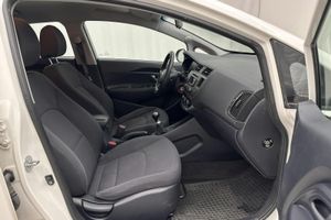 Kia Rio bild 7