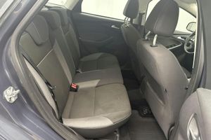 Ford Focus bild 8