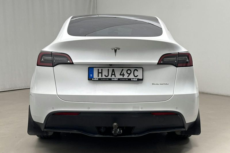 Tesla Model Y bild 5