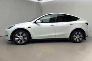Tesla Model Y bild 2