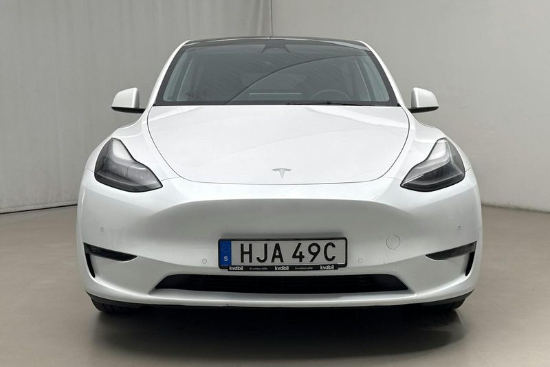 Tesla Model Y bild 4