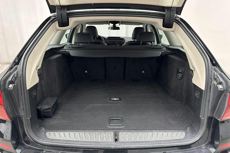 BMW 520 bild 9