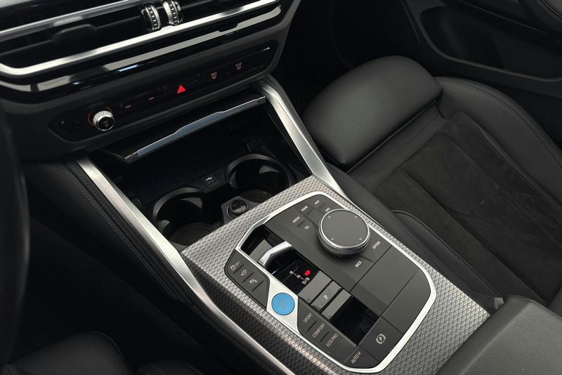 BMW i4 bild 16