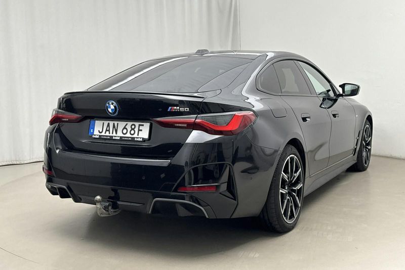 BMW i4 bild 3