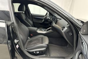 BMW i4 bild 7