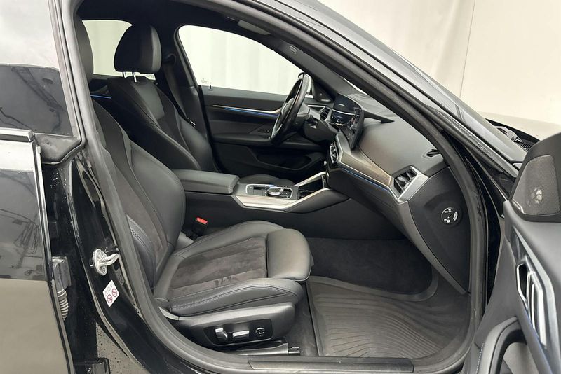 BMW i4 bild 7