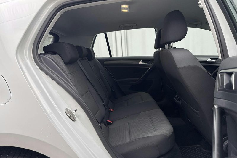 Volkswagen Golf bild 8
