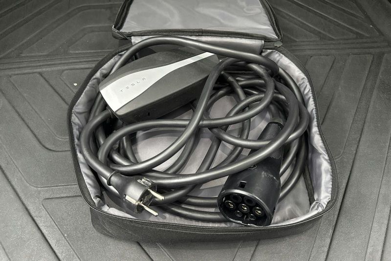 Tesla Model Y bild 19