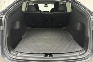 Tesla Model Y bild 10