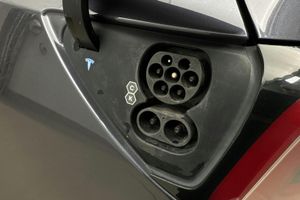 Tesla Model Y bild 20