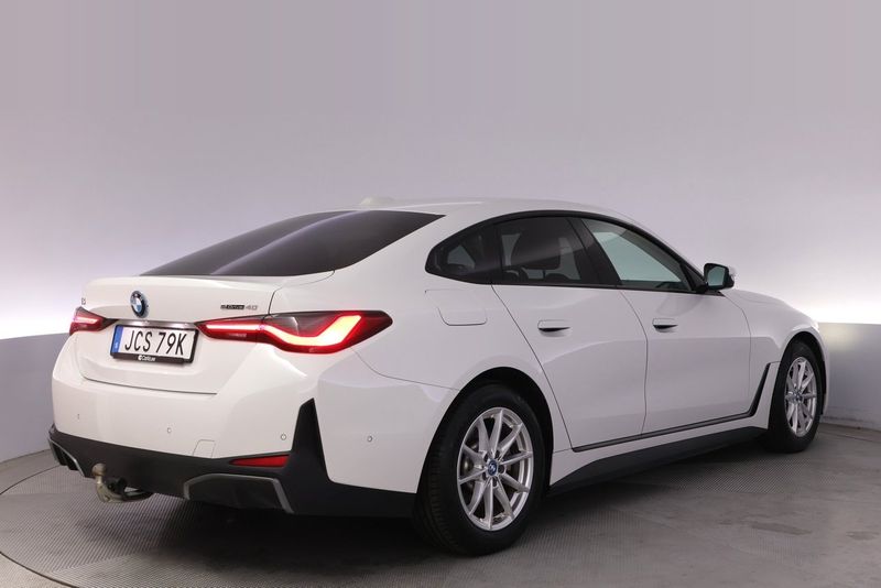 BMW i4 bild 5