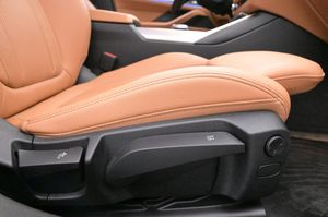 BMW i4 bild 14