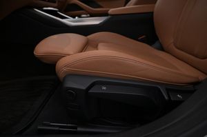 BMW i4 bild 12