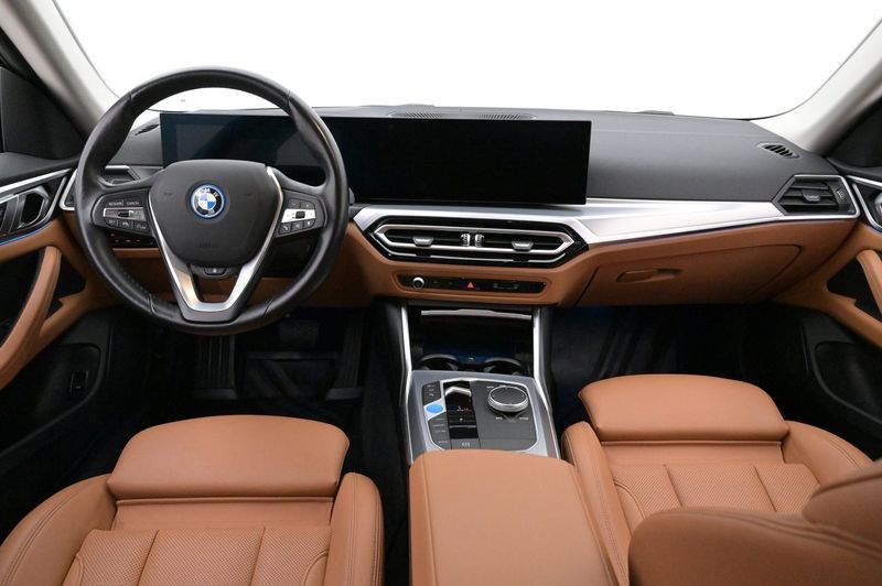 BMW i4 bild 6