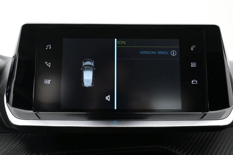 Peugeot e-208 bild 13