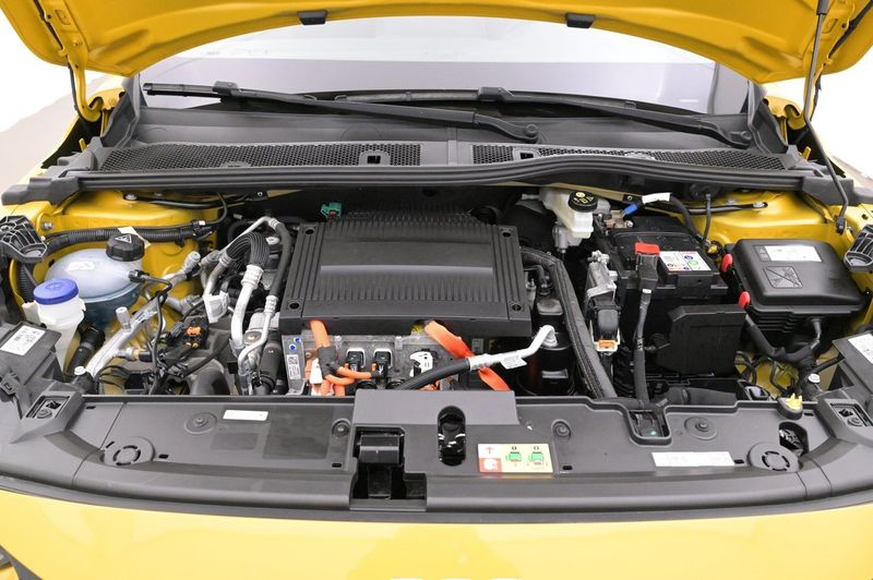 Peugeot e-208 bild 26