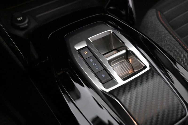 Peugeot e-208 bild 17