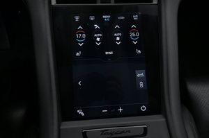Porsche Taycan bild 17