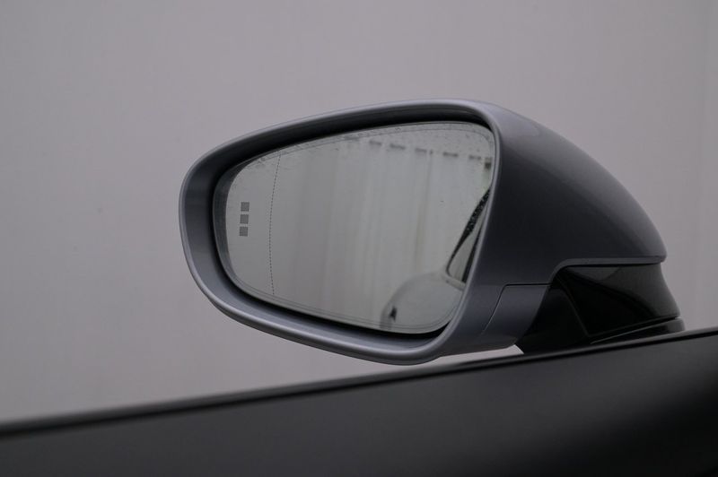 Porsche Taycan bild 20
