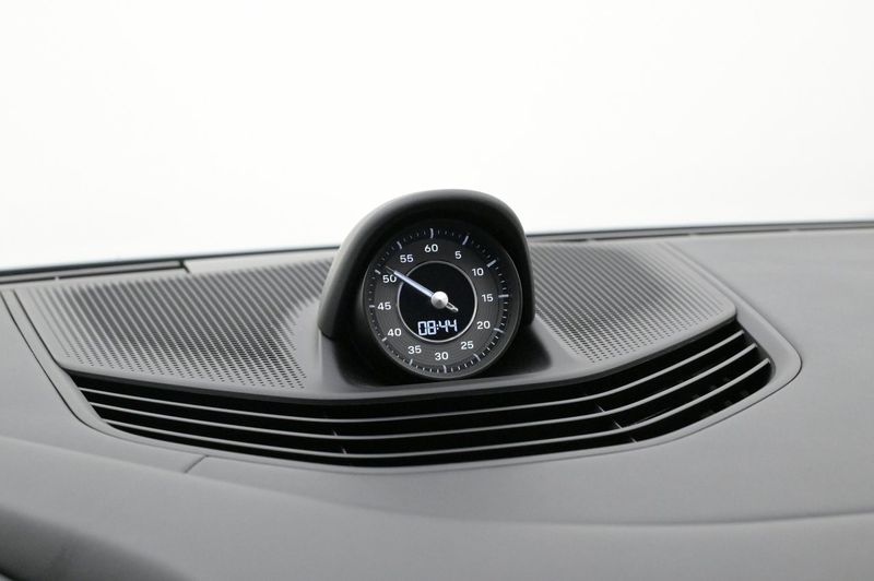 Porsche Taycan bild 19
