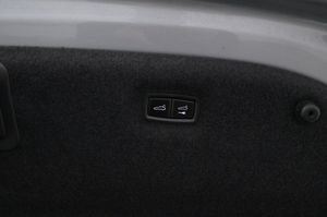 Porsche Taycan bild 24