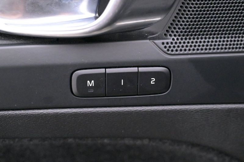 Volvo C40 Recharge bild 11