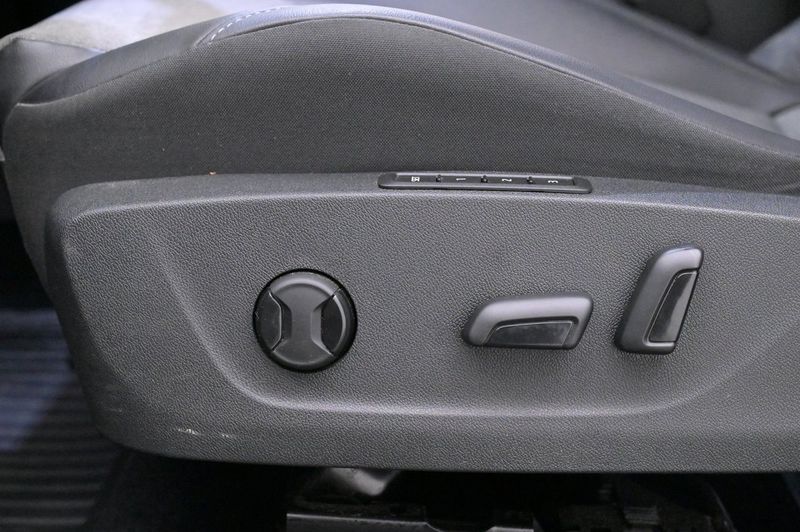 Skoda Enyaq bild 11