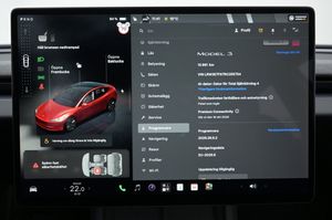 Tesla Model 3 bild 13