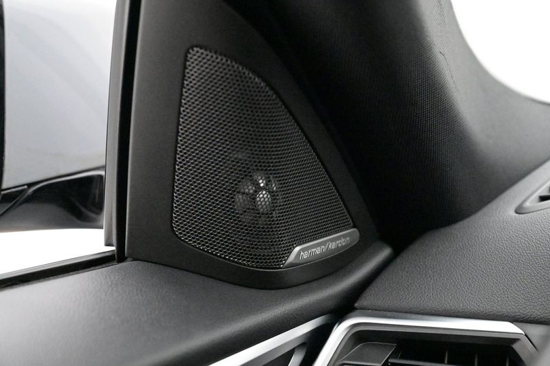 BMW i4 bild 13