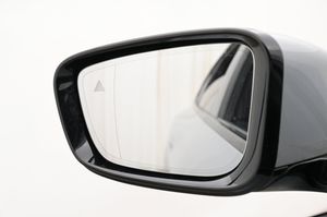 BMW i4 bild 23