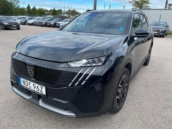 Peugeot 5008 Hybrid 7-SITS - 2025