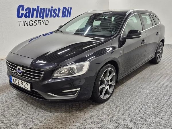 Volvo V60 D4 - 2015