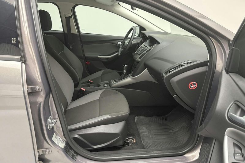 Ford Focus bild 7