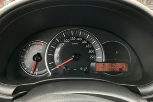 Nissan Micra bild 10