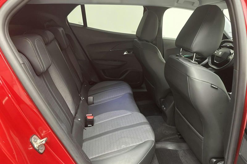 Peugeot 2008 bild 8