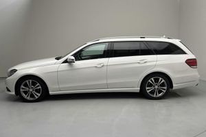 Mercedes E220 bild 2