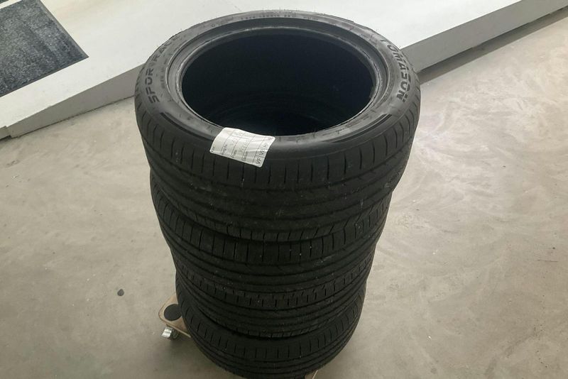 Mercedes E220 bild 12