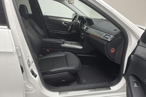 Mercedes E220 bild 7