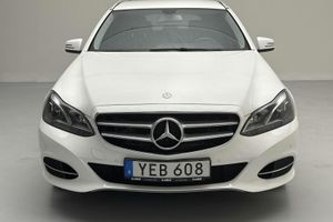 Mercedes E220 bild 4