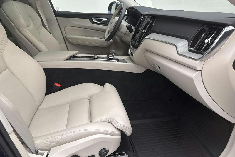 Volvo XC60 bild 7