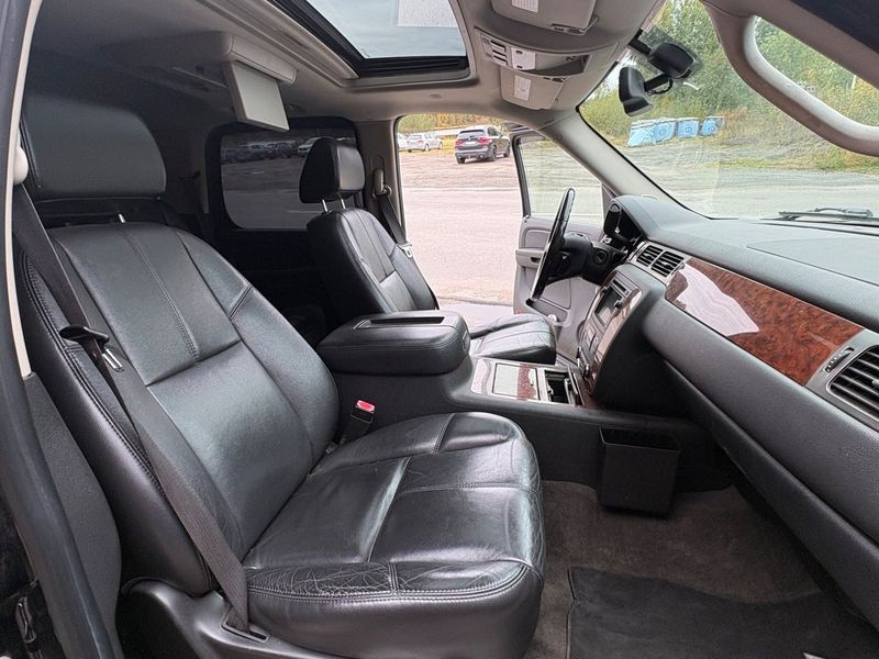 Chevrolet Tahoe bild 15