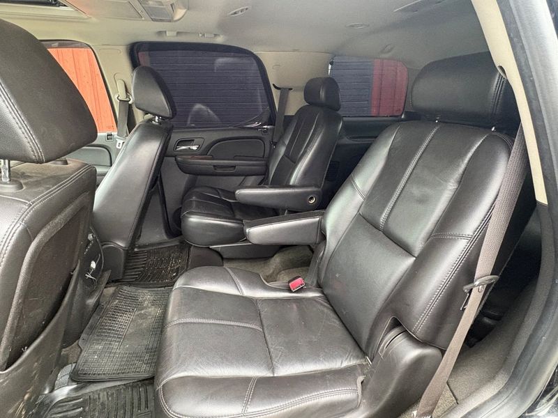 Chevrolet Tahoe bild 11