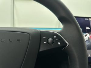 Tesla Model 3 bild 30