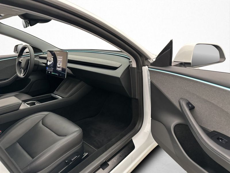 Tesla Model 3 bild 25