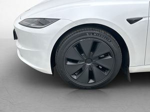 Tesla Model 3 bild 33