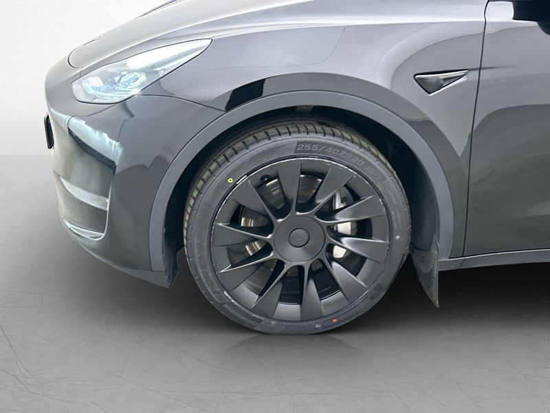 Tesla Model Y bild 34