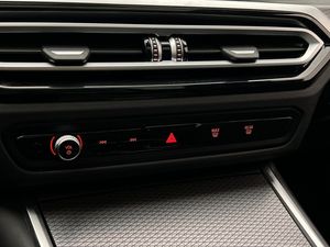 BMW 330 bild 29