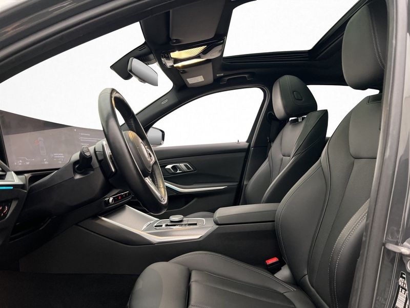 BMW 330 bild 11