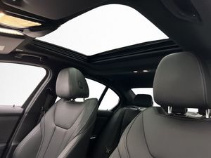BMW 330 bild 17